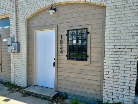 1824 S Walnut Street Sherman TX 75090