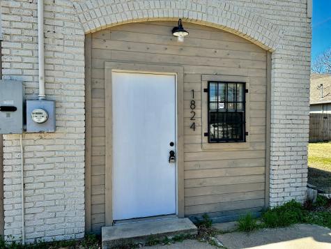 1824 S Walnut Street Sherman TX 75090
