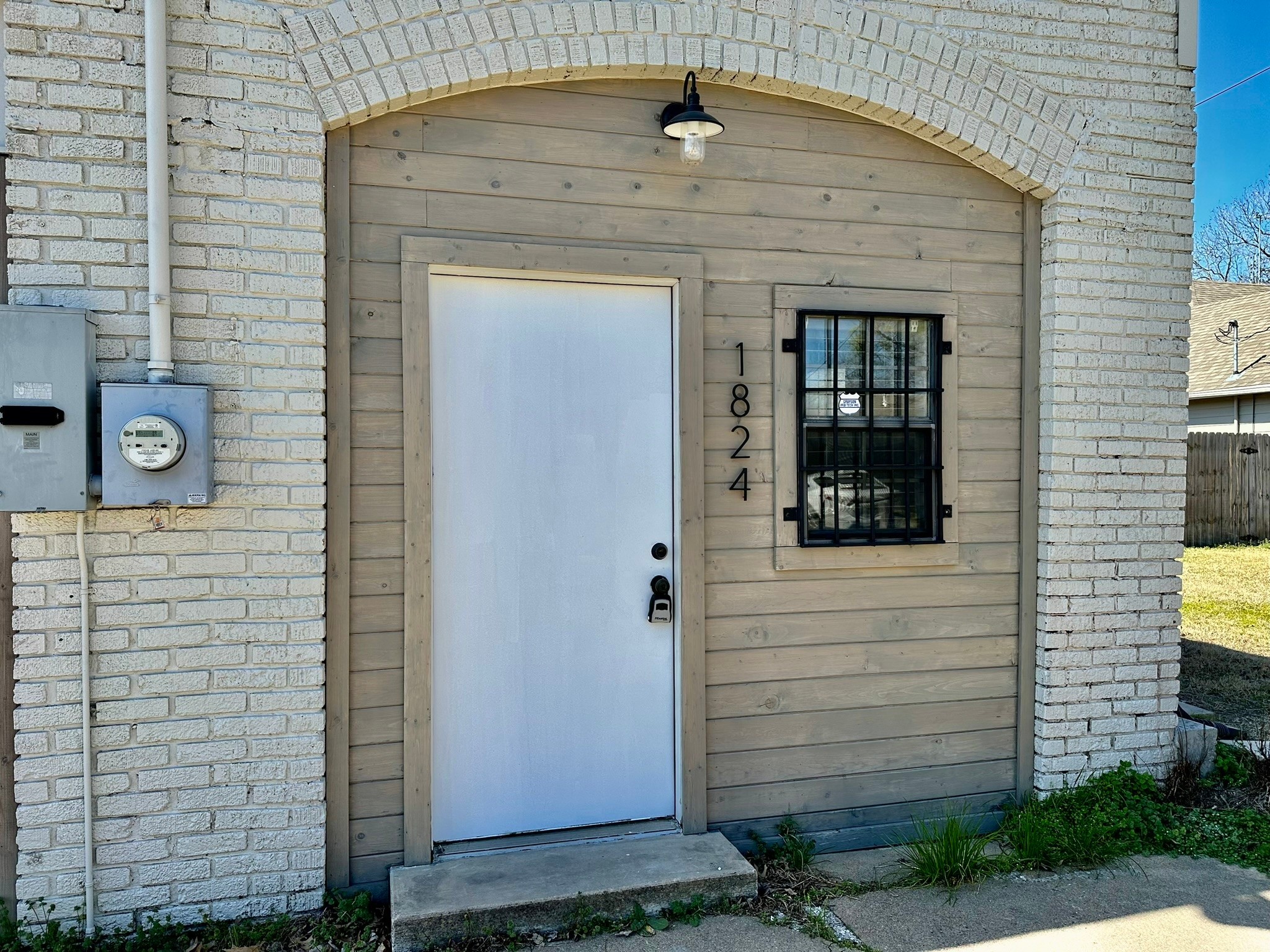 1824 S Walnut Street Sherman TX 75090