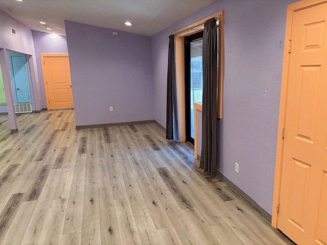 515 W Bridge Street Granbury TX 76048