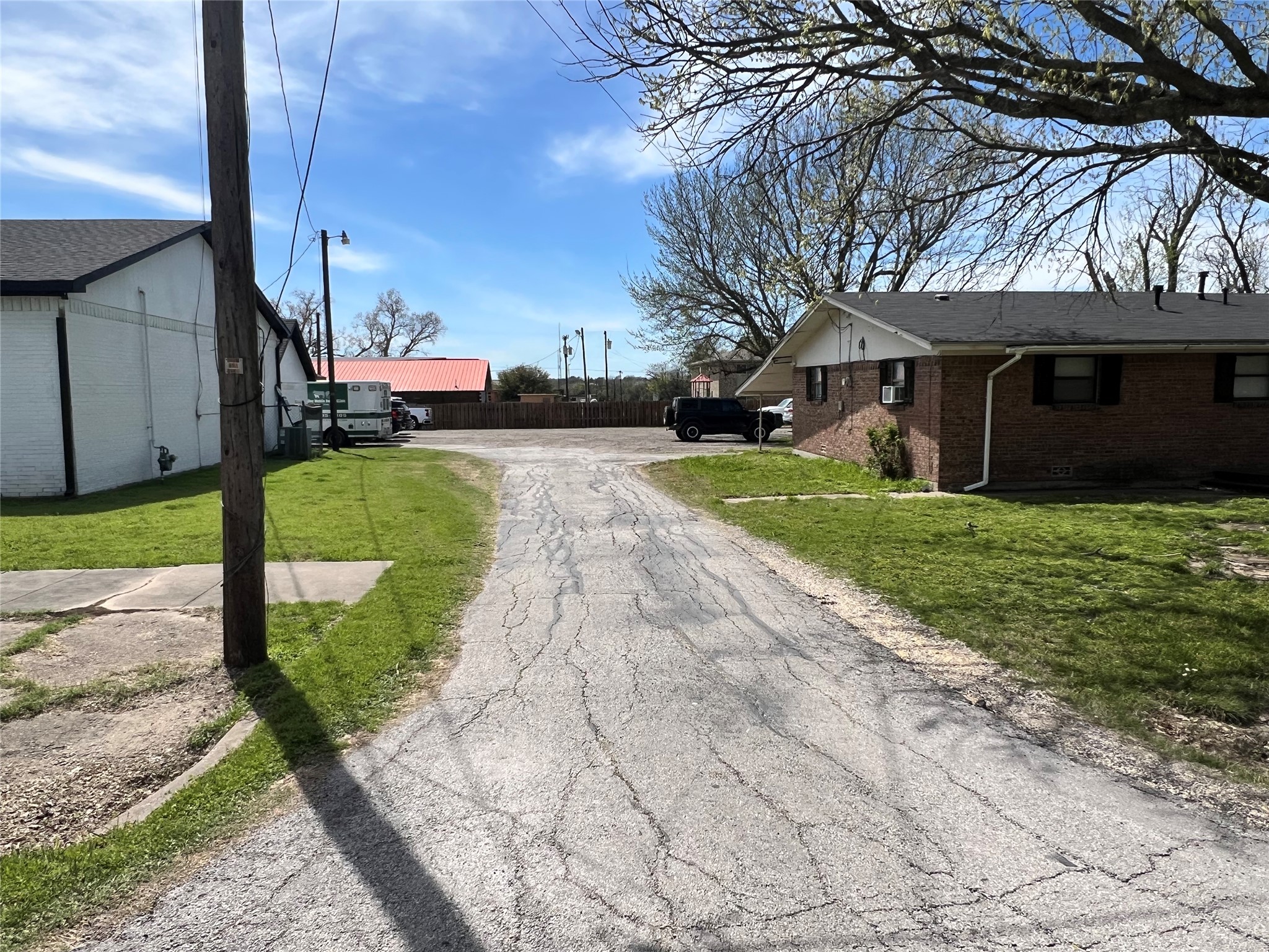 105 W Graham Avenue Godley TX 76044