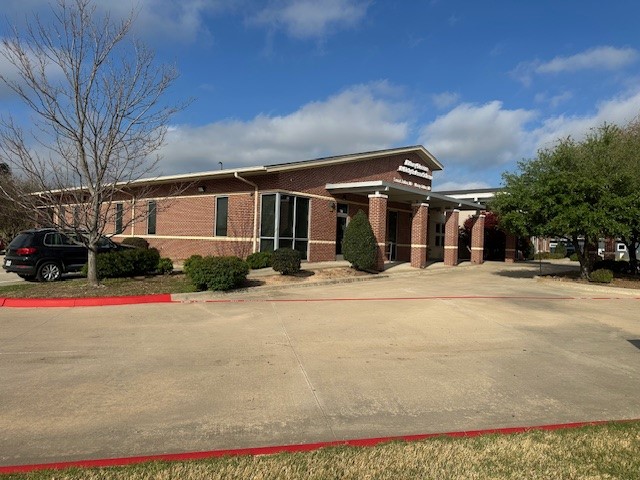 870 NE Loop 286 Paris TX 75460