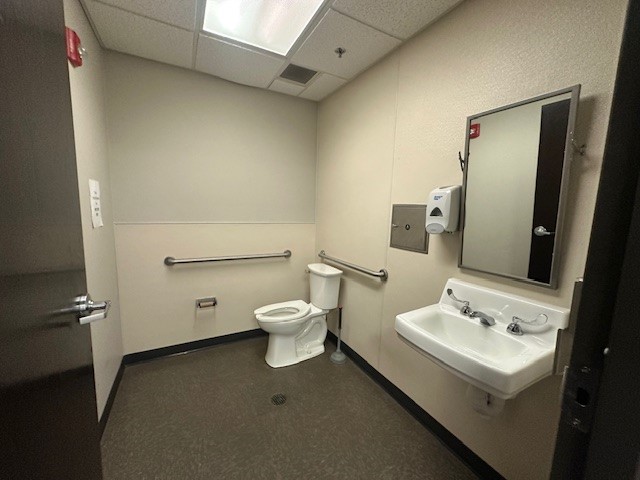 870 NE Loop 286 Paris TX 75460