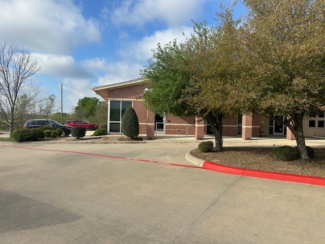 870 NE Loop 286 Paris TX 75460