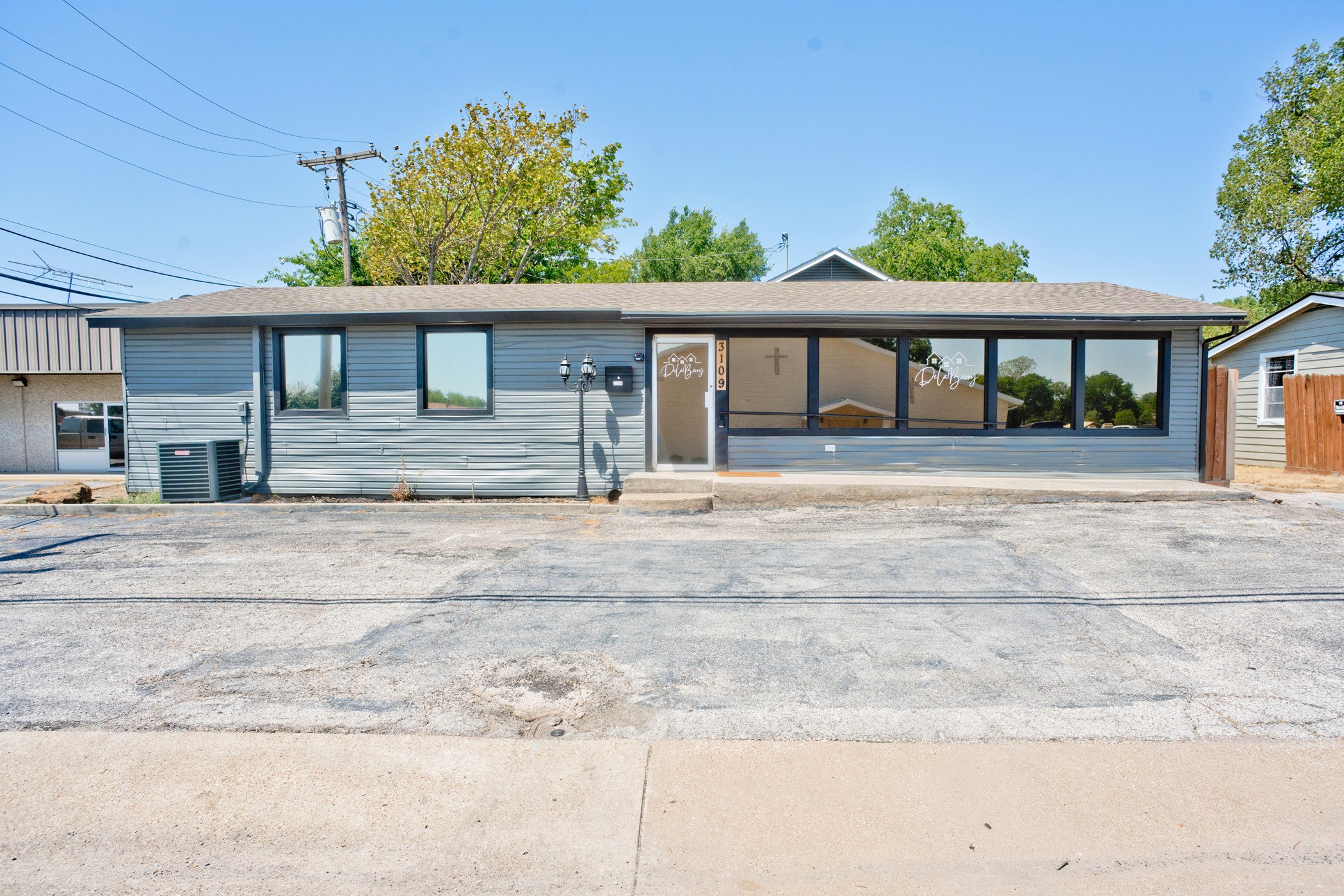3109 Roberts Cut Off Road Lake Worth TX 76114