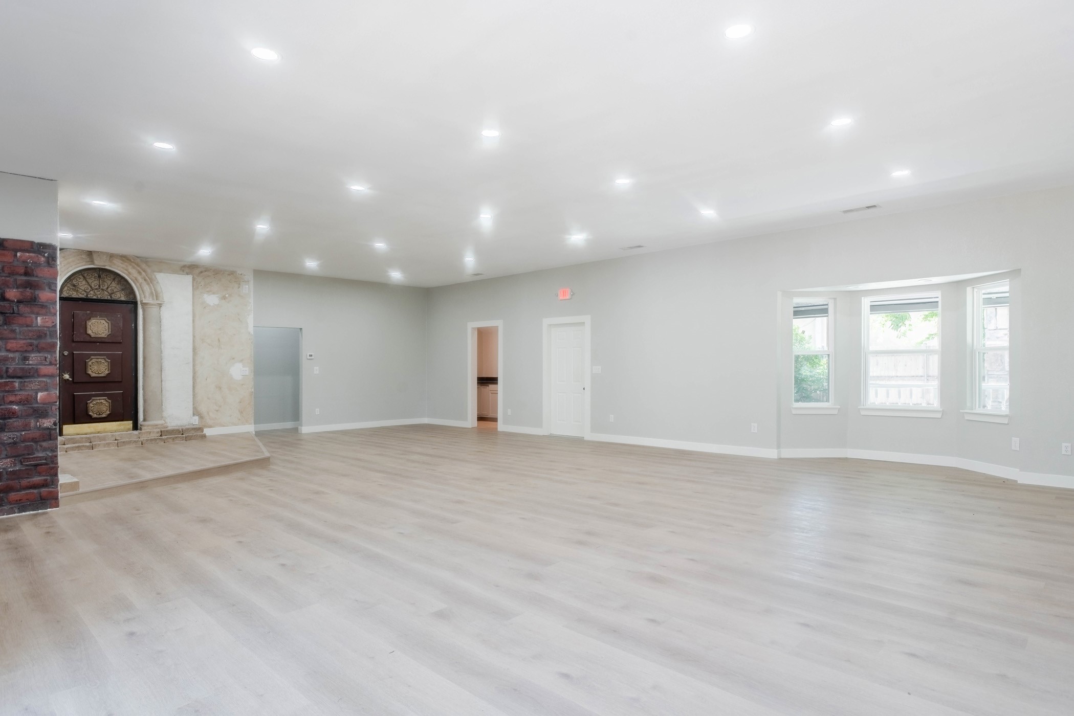 3109 Roberts Cut Off Road Lake Worth TX 76114