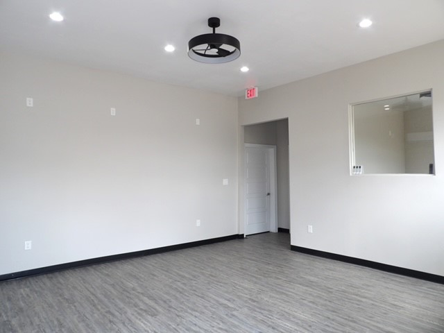 2033 Levee Street Dallas TX 75207