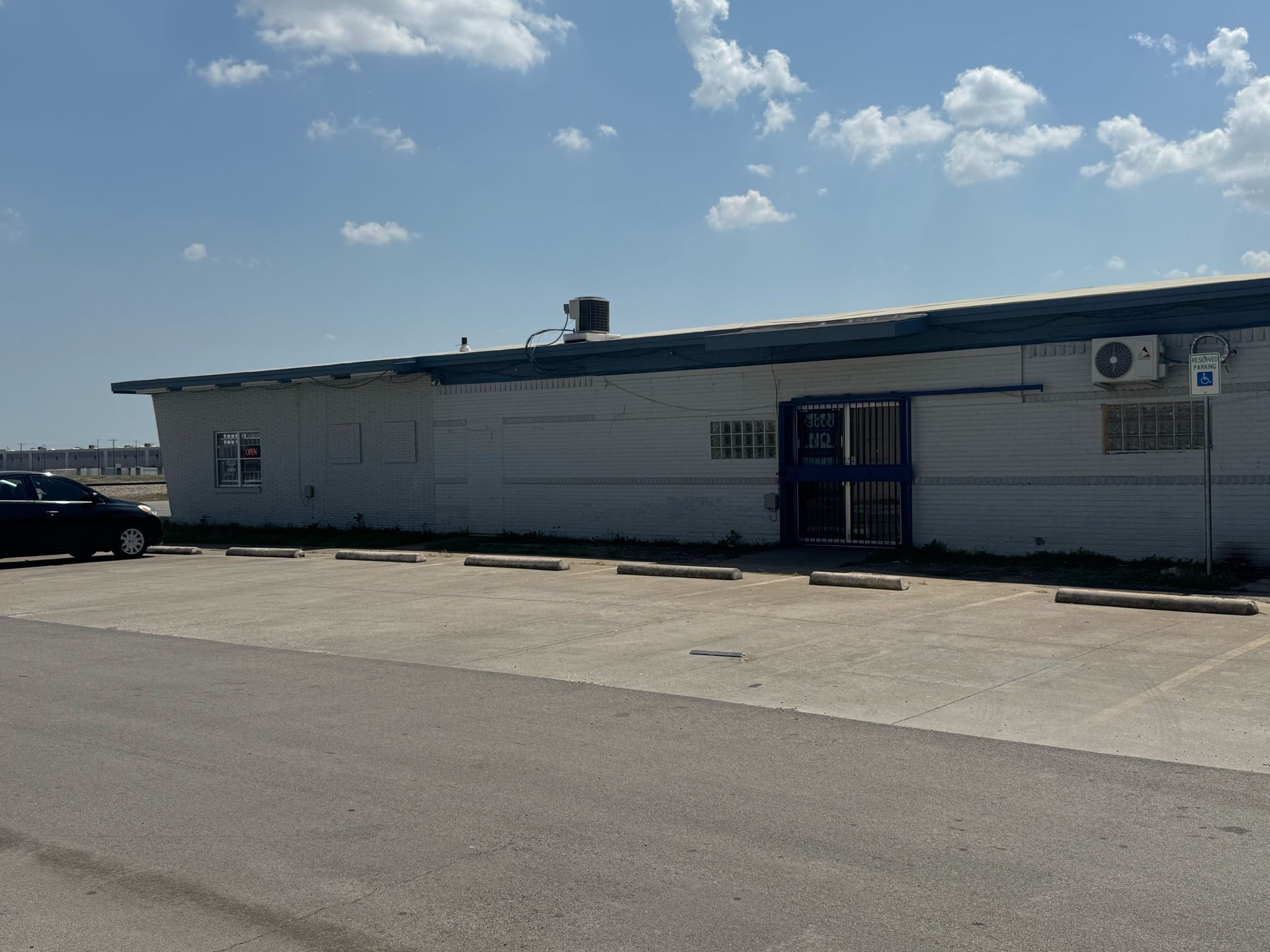 301 14th Street SE Grand Prairie TX 75051