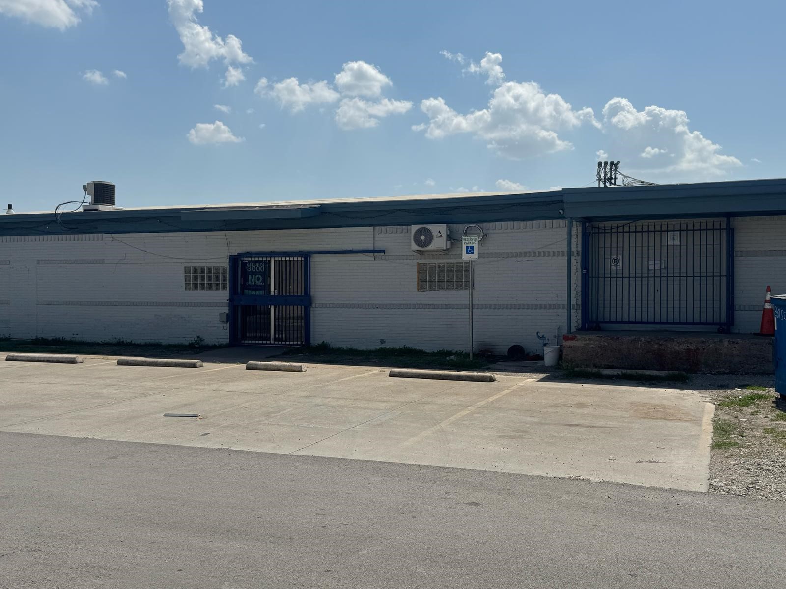 301 14th Street SE Grand Prairie TX 75051