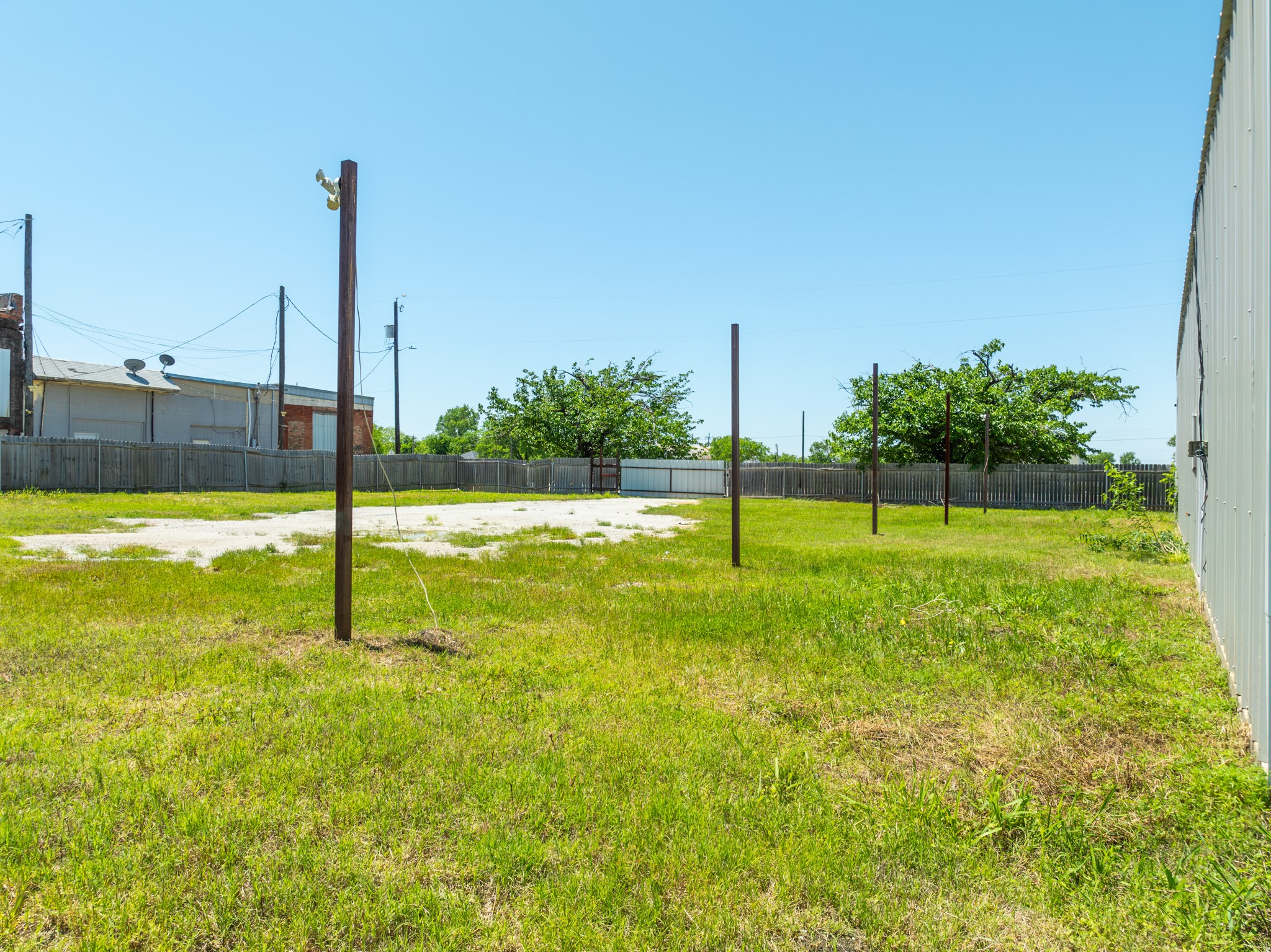 118 W Monroe Street Itasca TX 76055