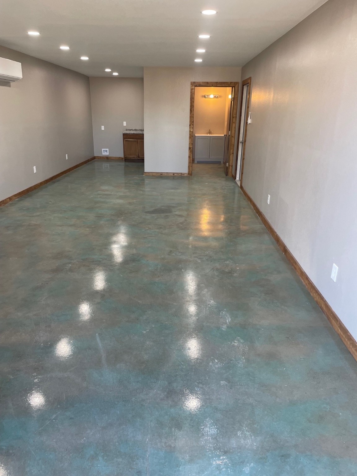 8224 I 35w Frontage Road Alvarado TX 76009