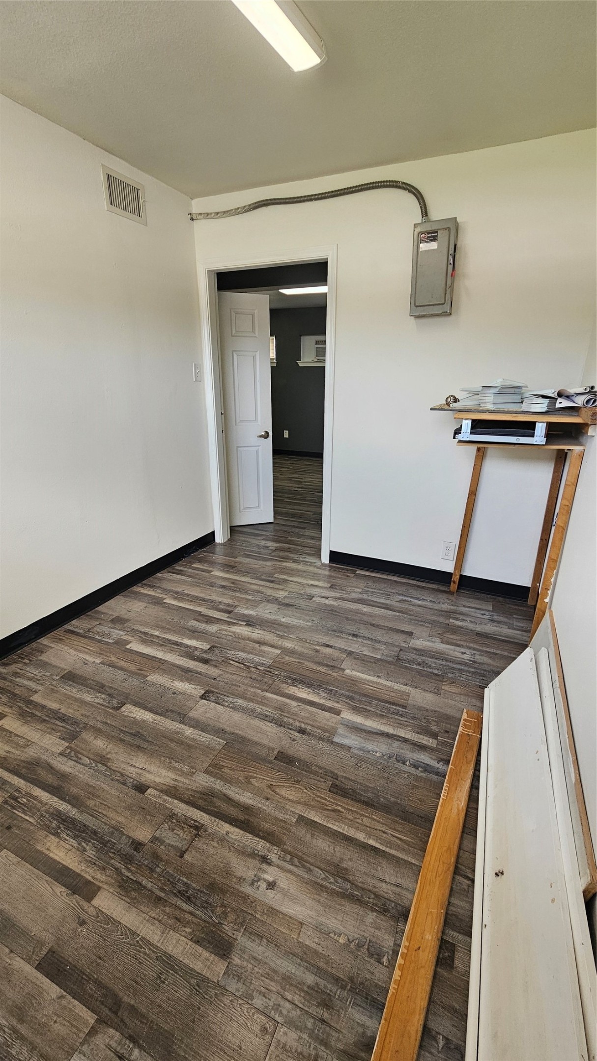 220 W 10th Street Dallas TX 75208