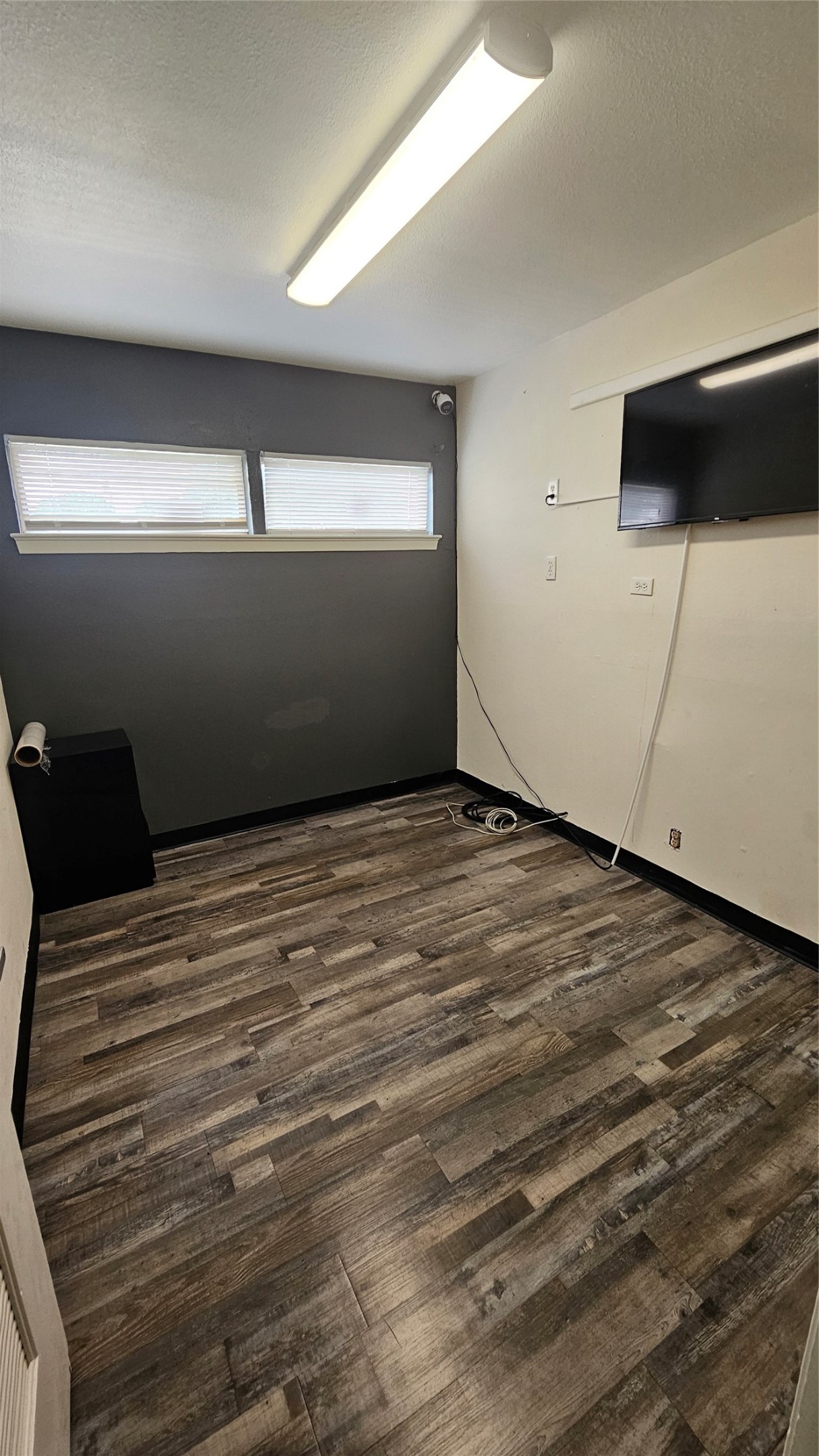 220 W 10th Street Dallas TX 75208