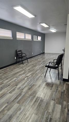220 W 10th Street Dallas TX 75208