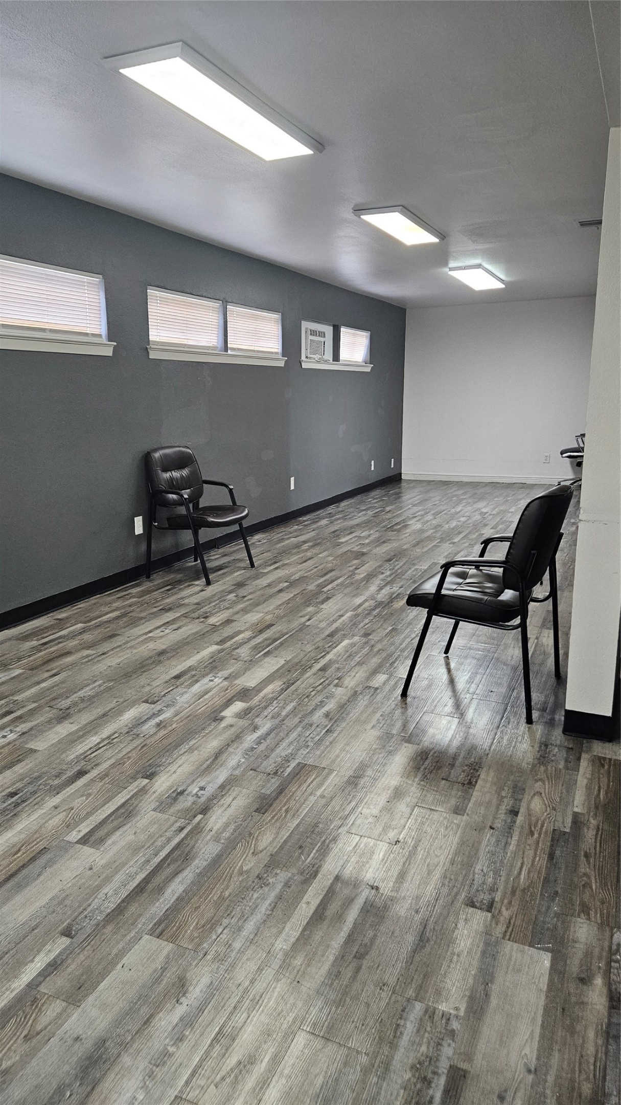 220 W 10th Street Dallas TX 75208
