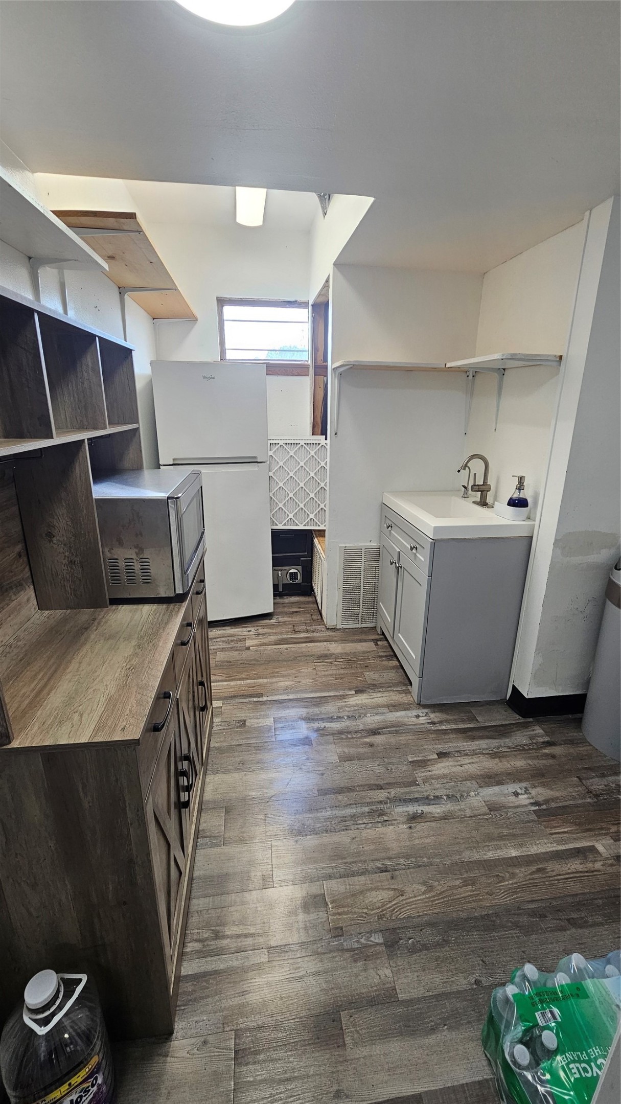 220 W 10th Street Dallas TX 75208