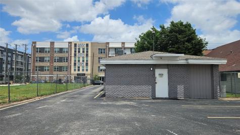 220 W 10th Street Dallas TX 75208