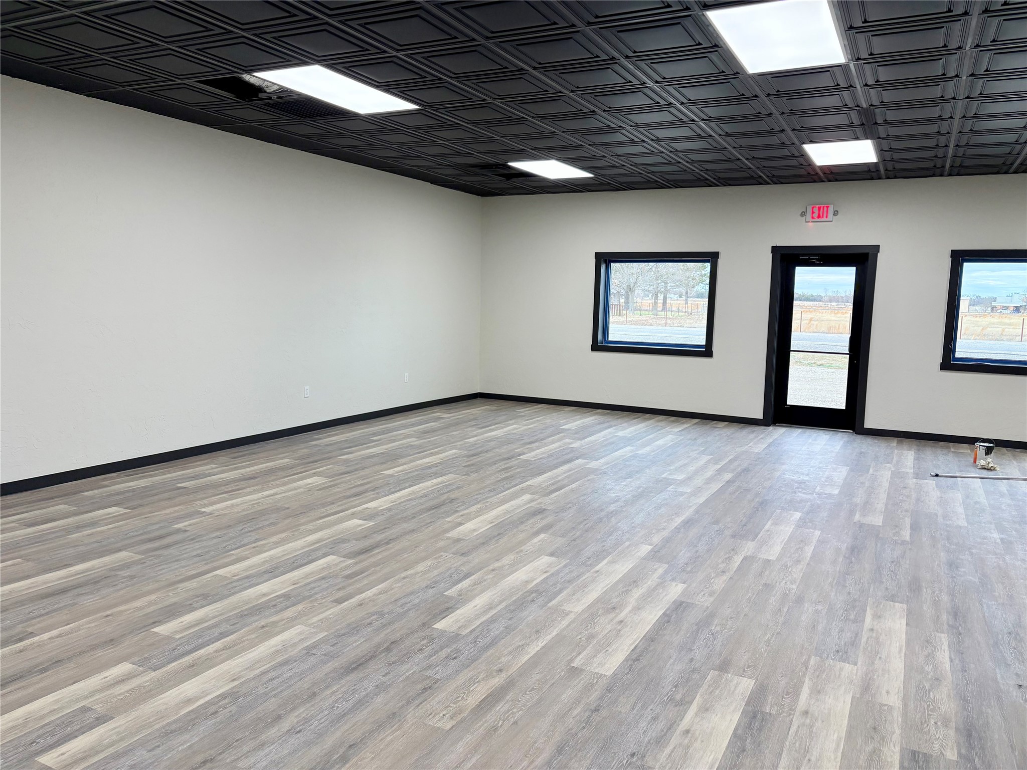 27790 State Highway 56 Whitesboro TX 76273