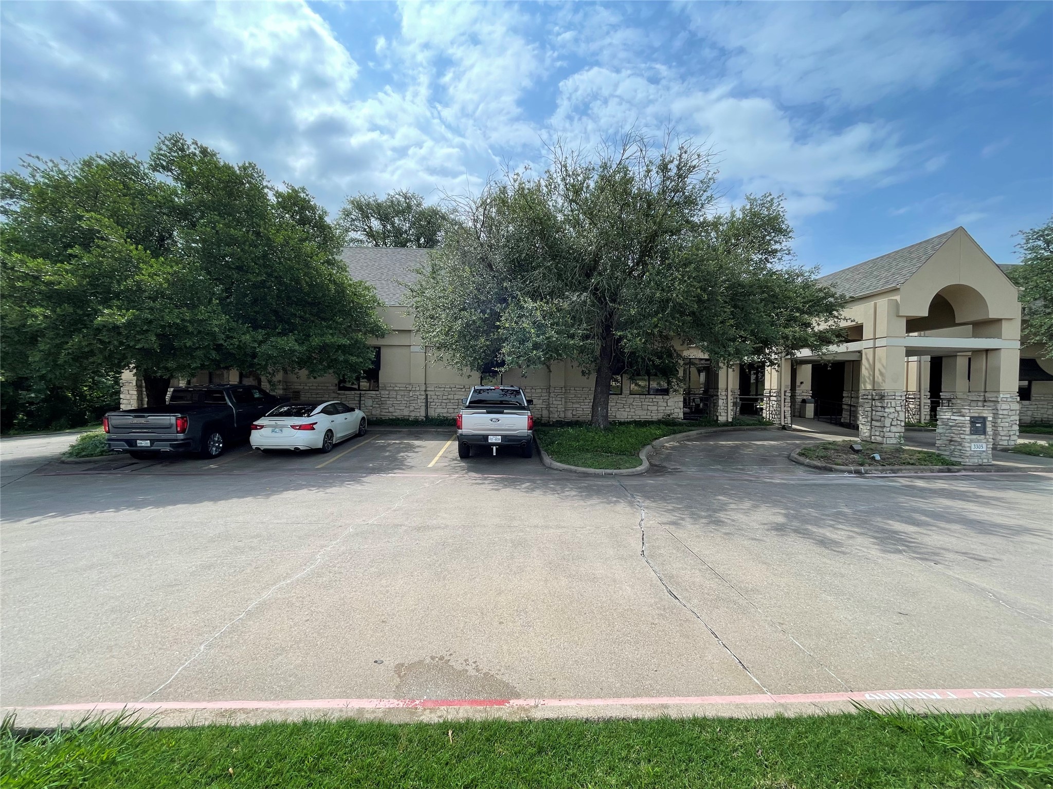 3305 N Calais Drive Sherman TX 75090