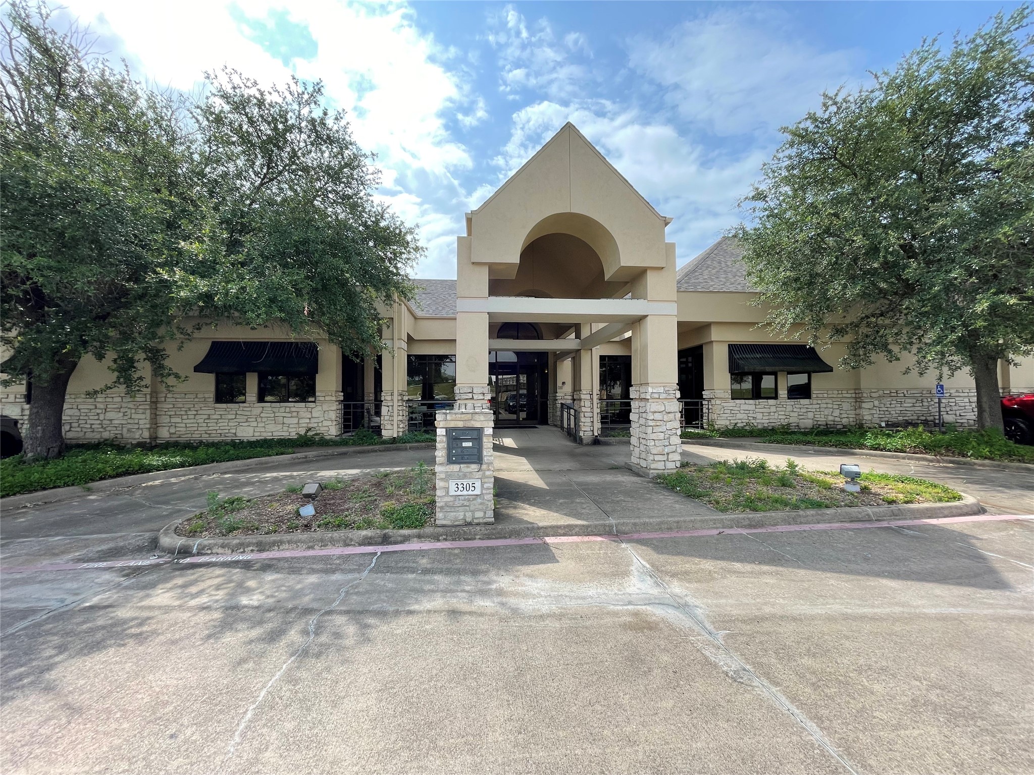 3305 N Calais Drive Sherman TX 75090