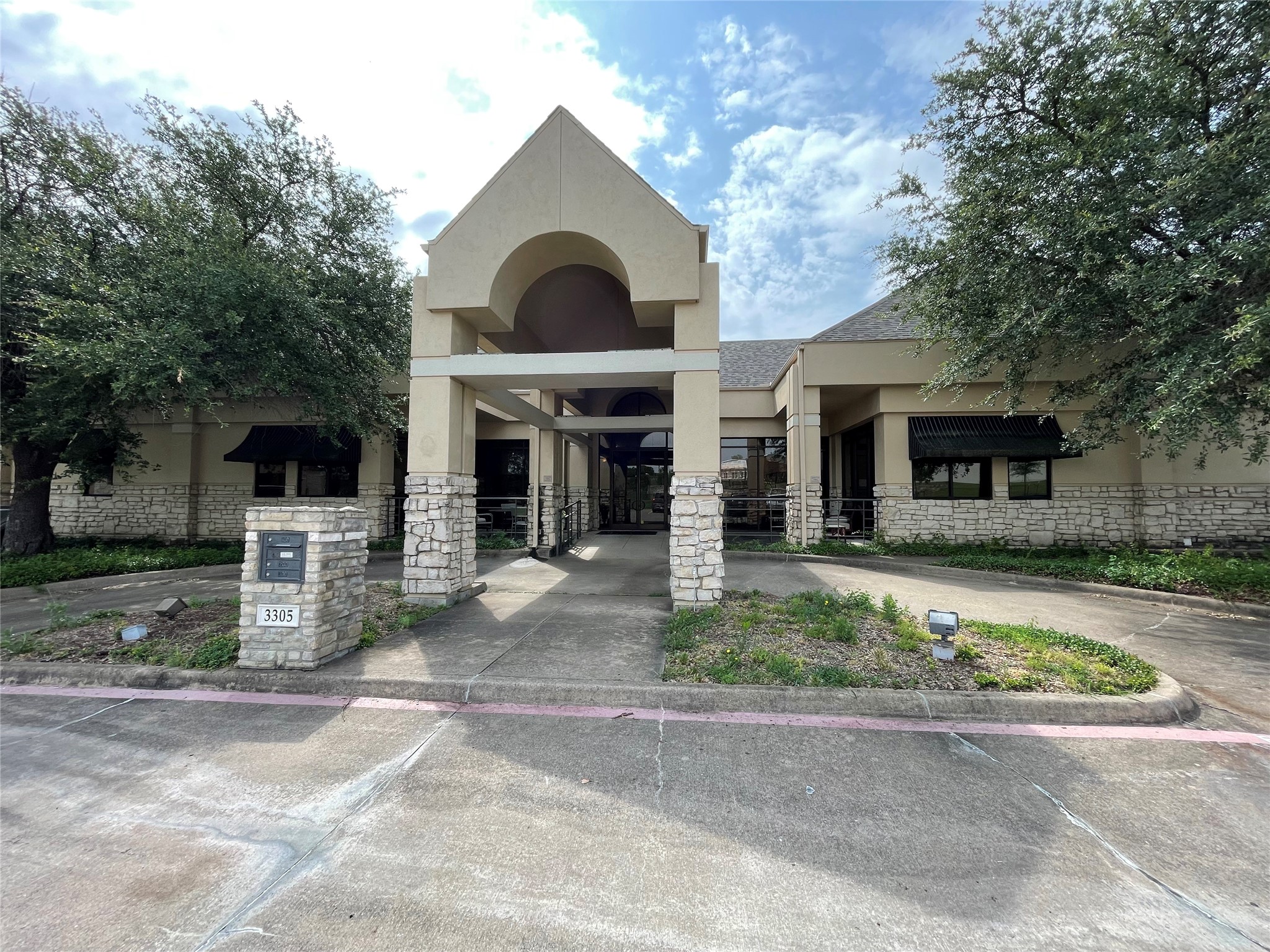 3305 N Calais Drive Sherman TX 75090