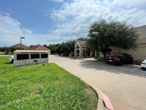 3305 N Calais Drive Sherman TX 75090