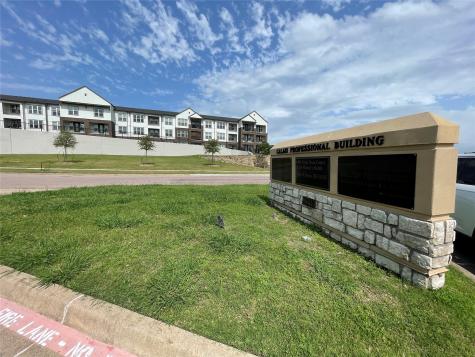 3305 N Calais Drive Sherman TX 75090