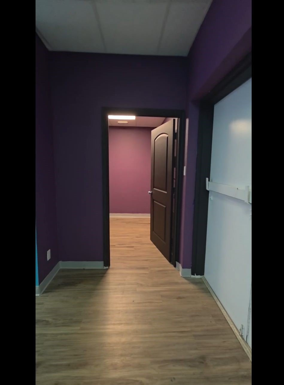 300 S Morgan Street Granbury TX 76048