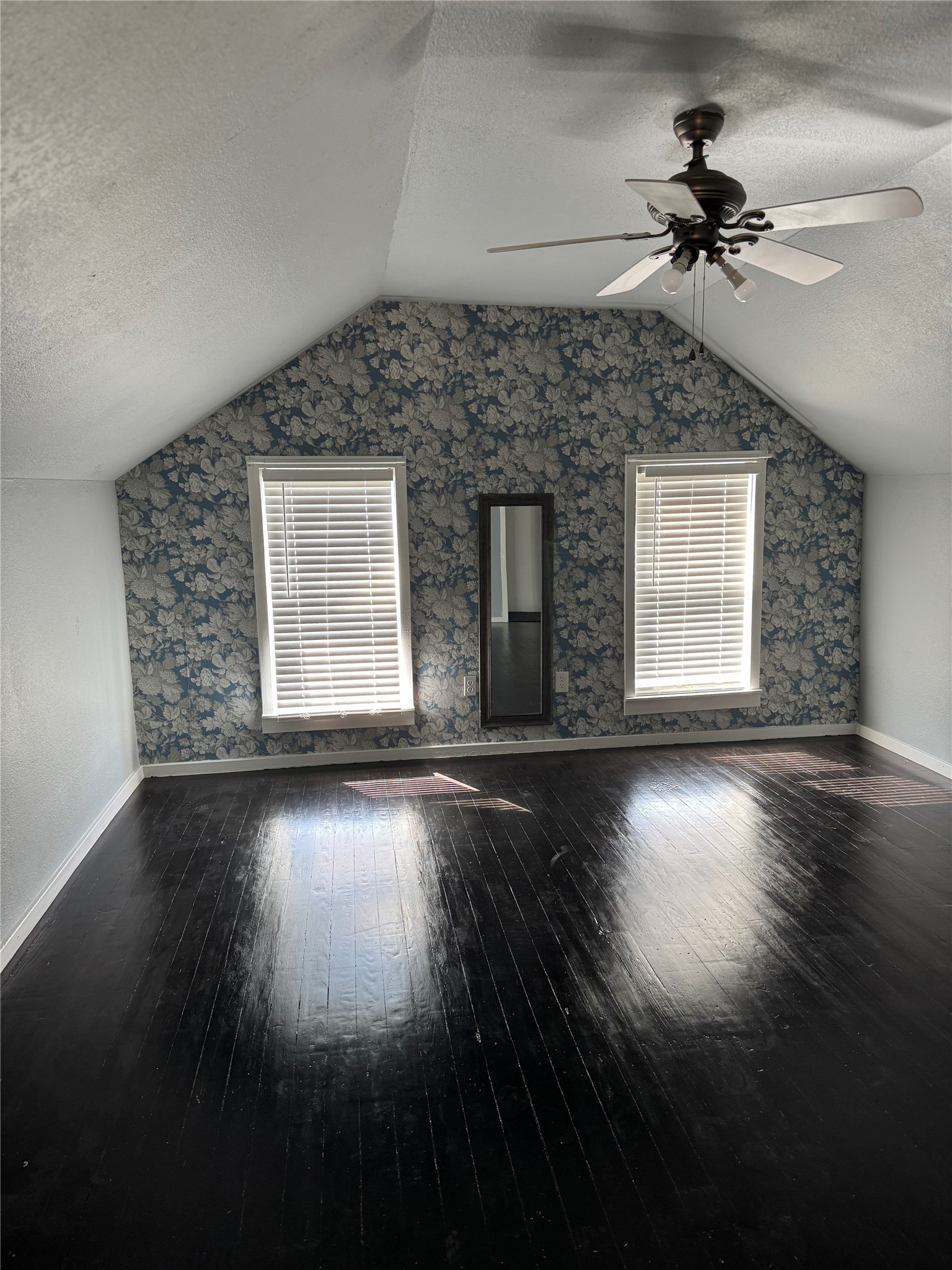 213 E Boyd Avenue Boyd TX 76023