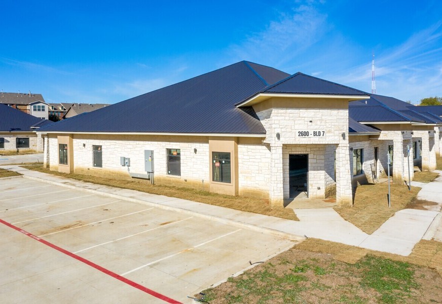 2600 Macarthur Boulevard Lewisville TX 75067