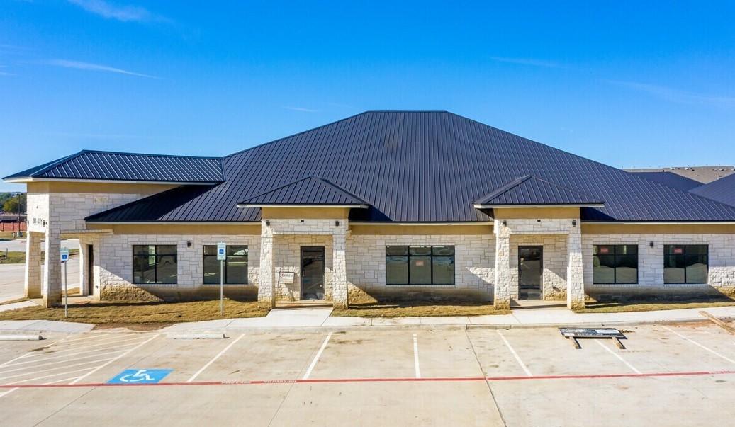 2600 Macarthur Boulevard Lewisville TX 75067