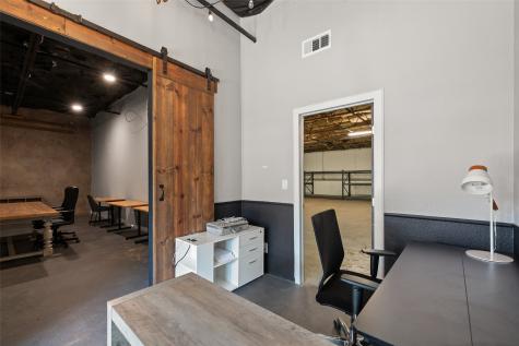 305 W Pearl Street Granbury TX 76048