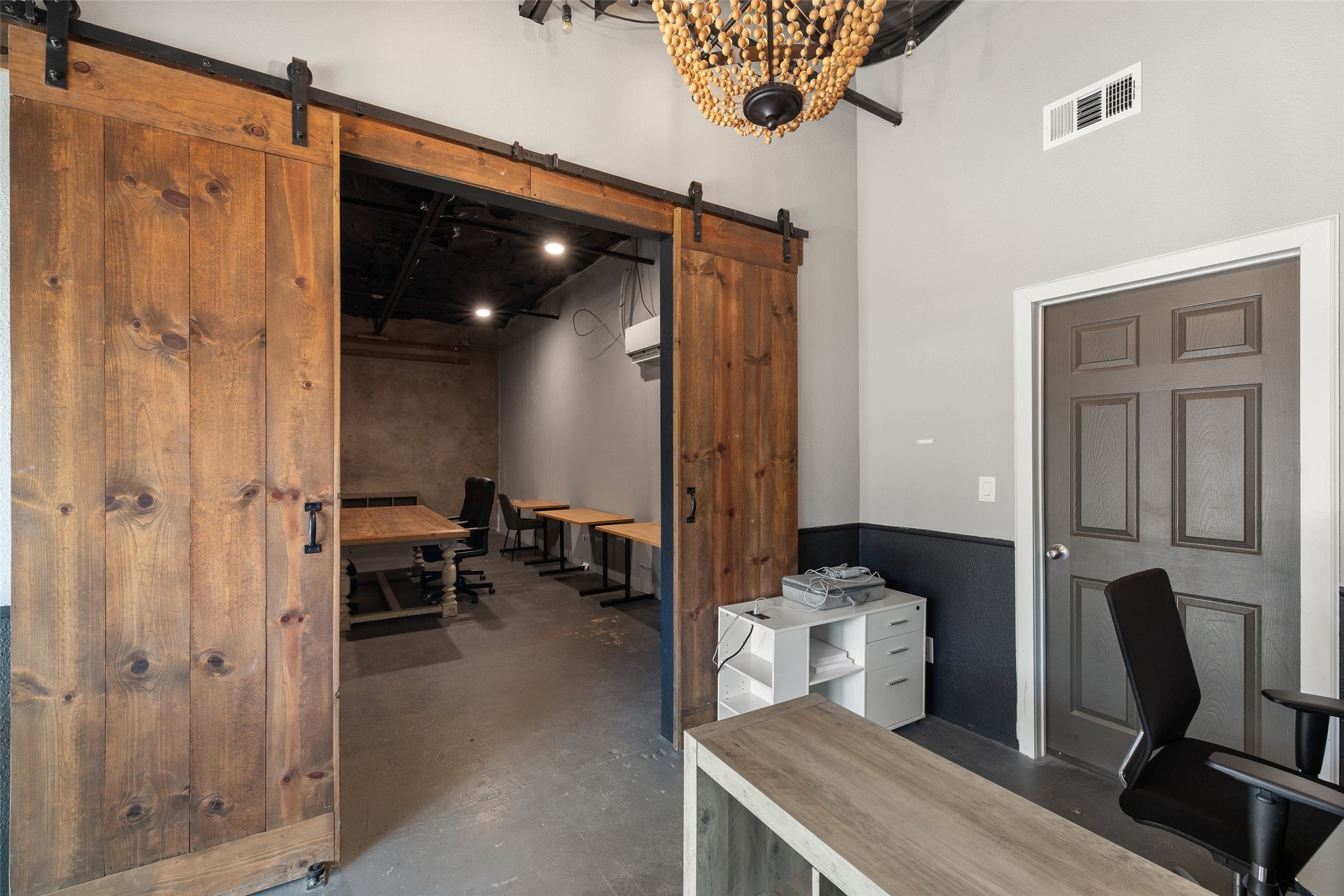 305 W Pearl Street Granbury TX 76048