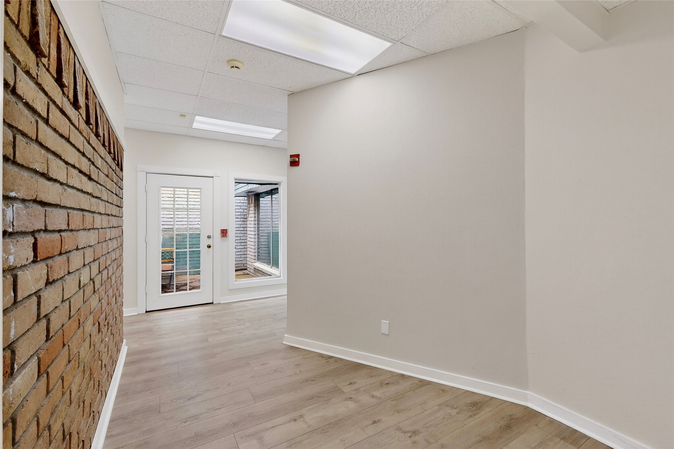 10098 Royal Lane Dallas TX 75238