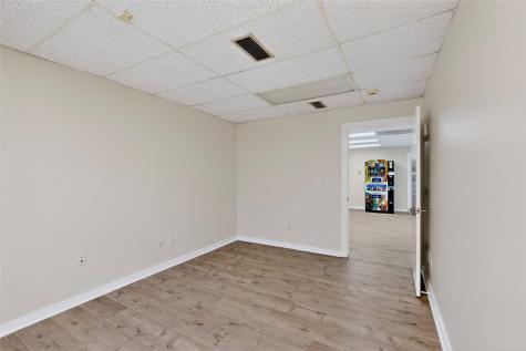10098 Royal Lane Dallas TX 75238