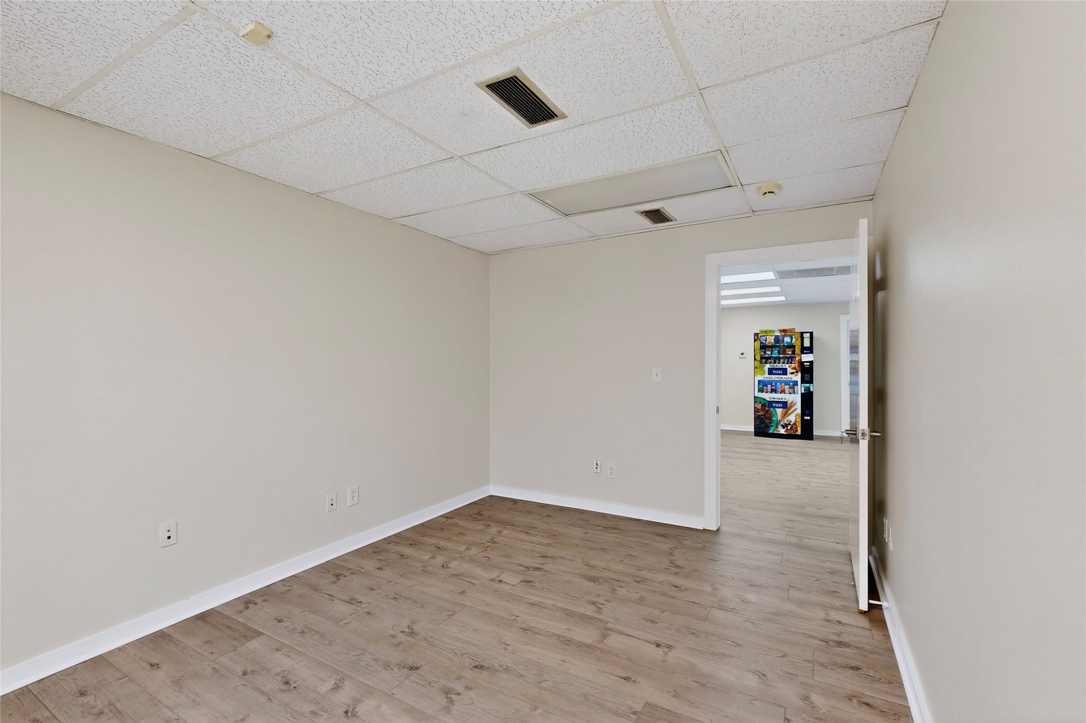 10098 Royal Lane Dallas TX 75238