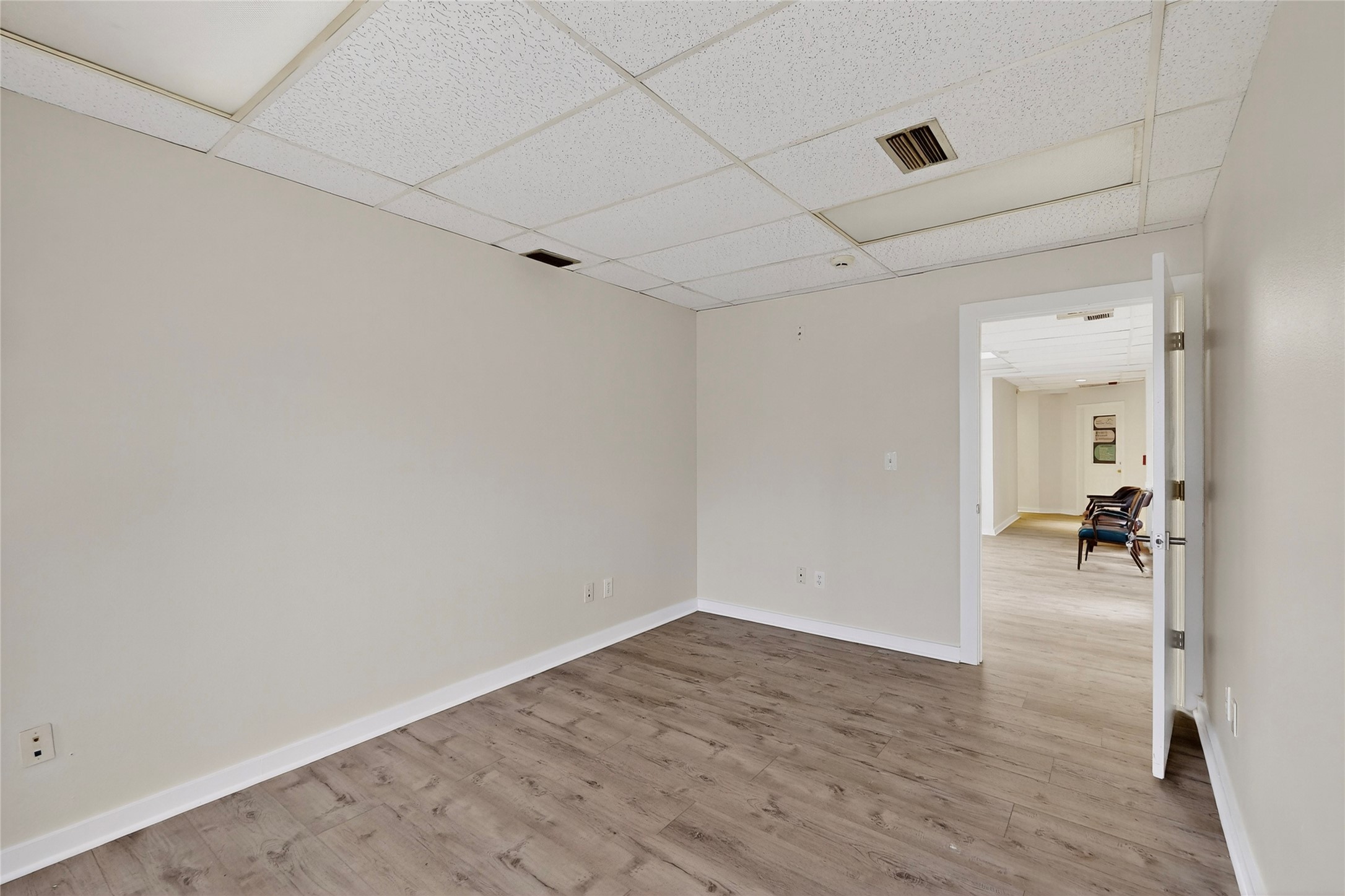 10098 Royal Lane Dallas TX 75238