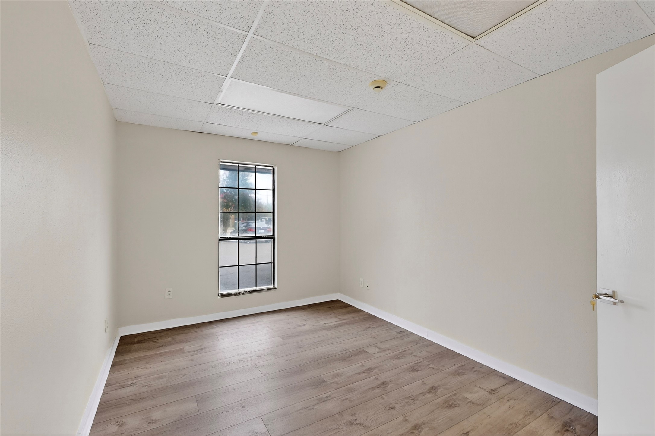 10098 Royal Lane Dallas TX 75238