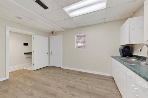 10098 Royal Lane Dallas TX 75238