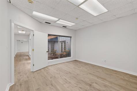 10098 Royal Lane Dallas TX 75238