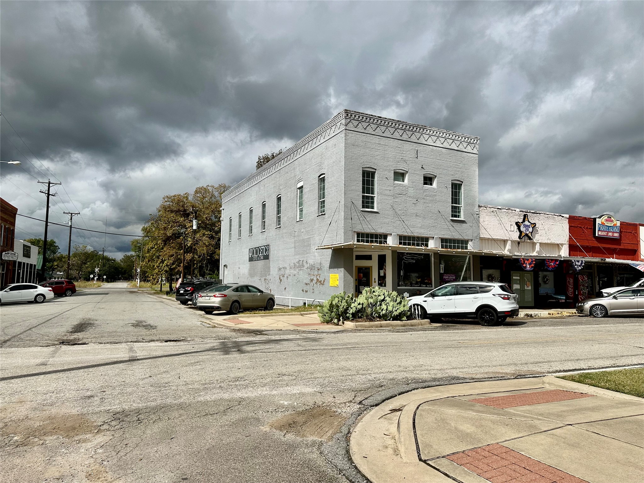 100 N Main Street Collinsville TX 76233
