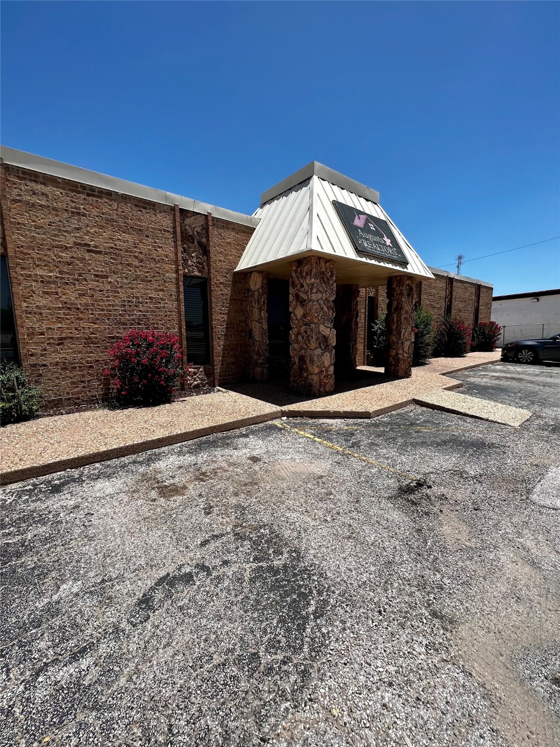 2481 S Danville Drive Abilene TX 79605