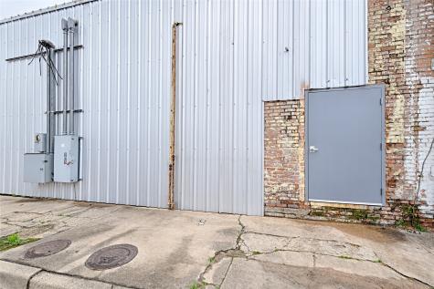 2302 Lee Street Greenville TX 75401