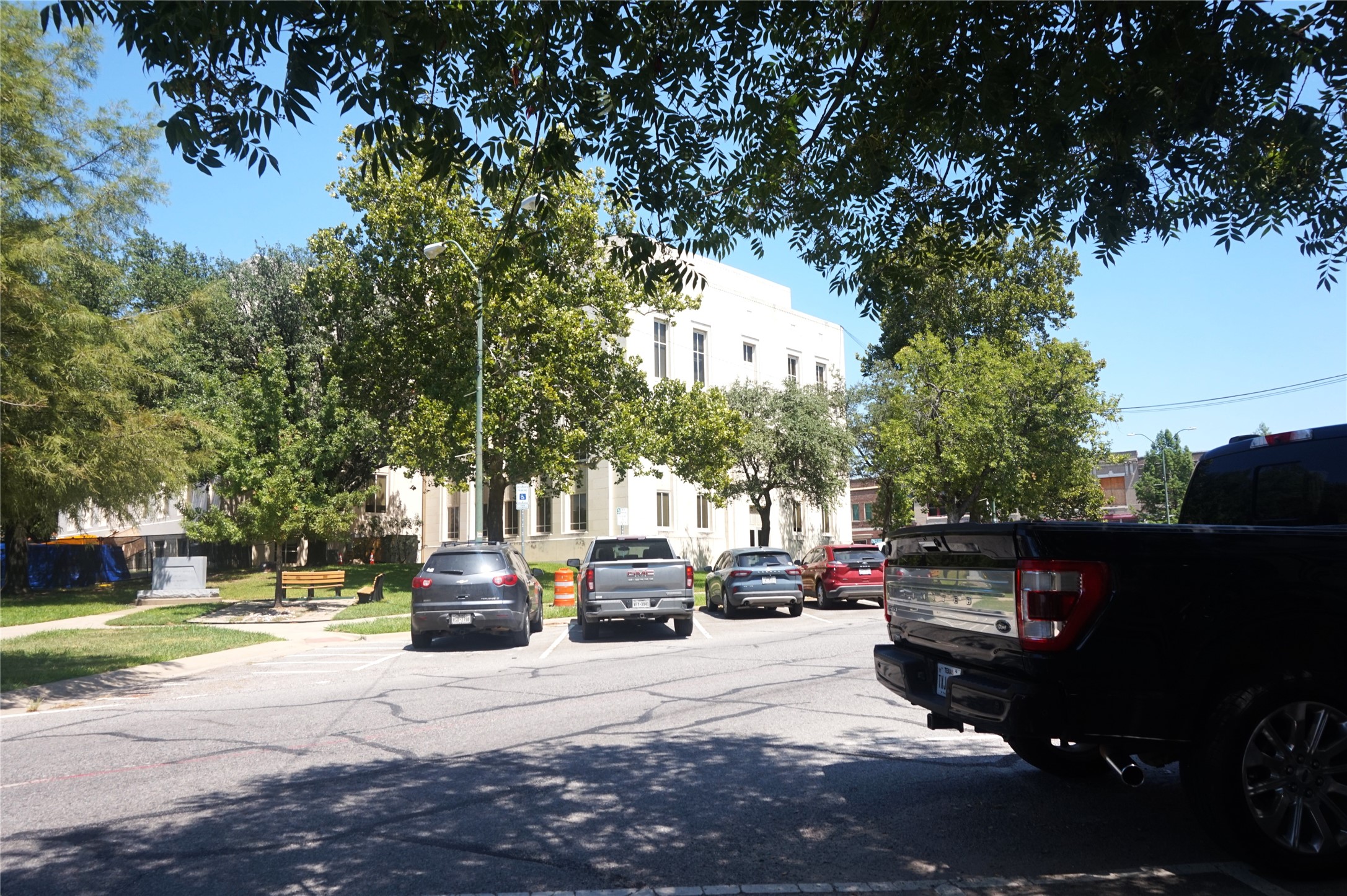 120 S Crockett Street Sherman TX 75090