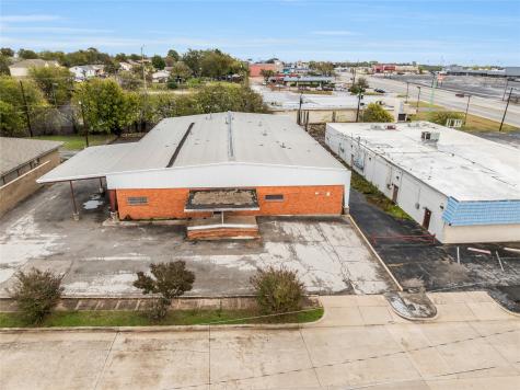 3325 Phoenix Drive Fort Worth TX 76116