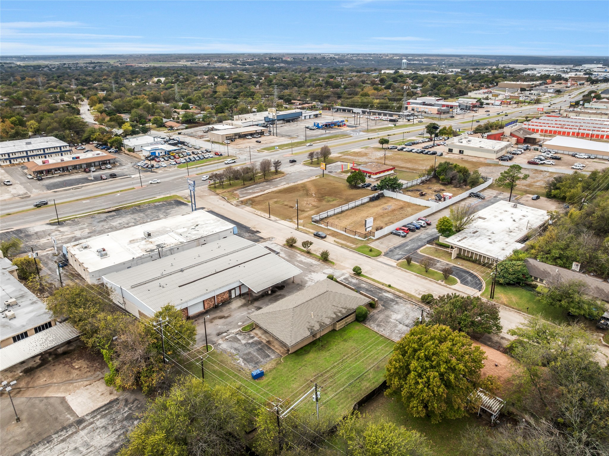 3325 Phoenix Drive Fort Worth TX 76116