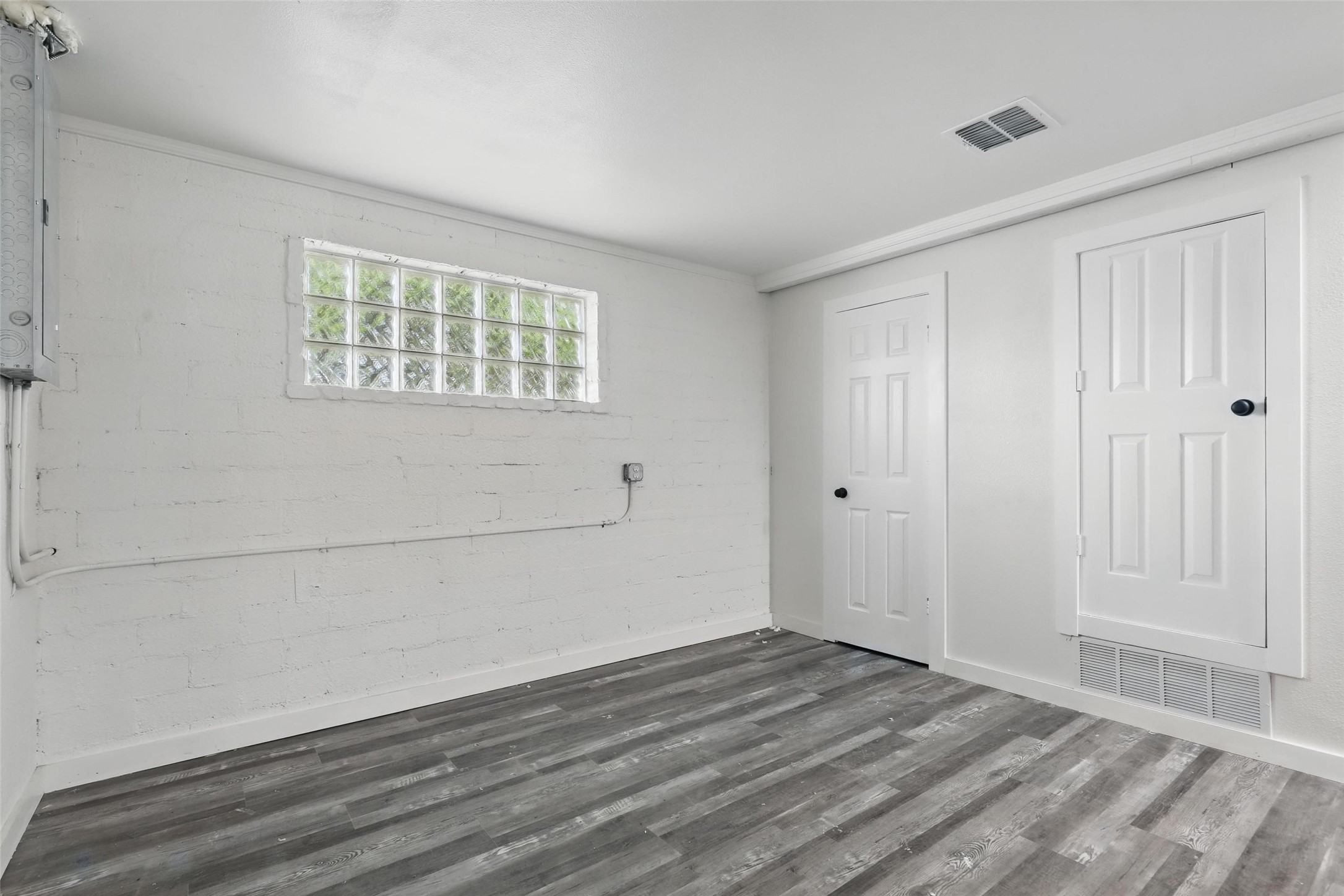 129 N Magnolia Street Crowley TX 76036