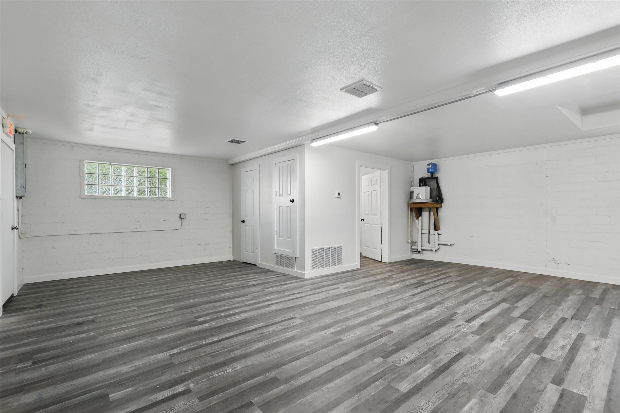 129 N Magnolia Street Crowley TX 76036