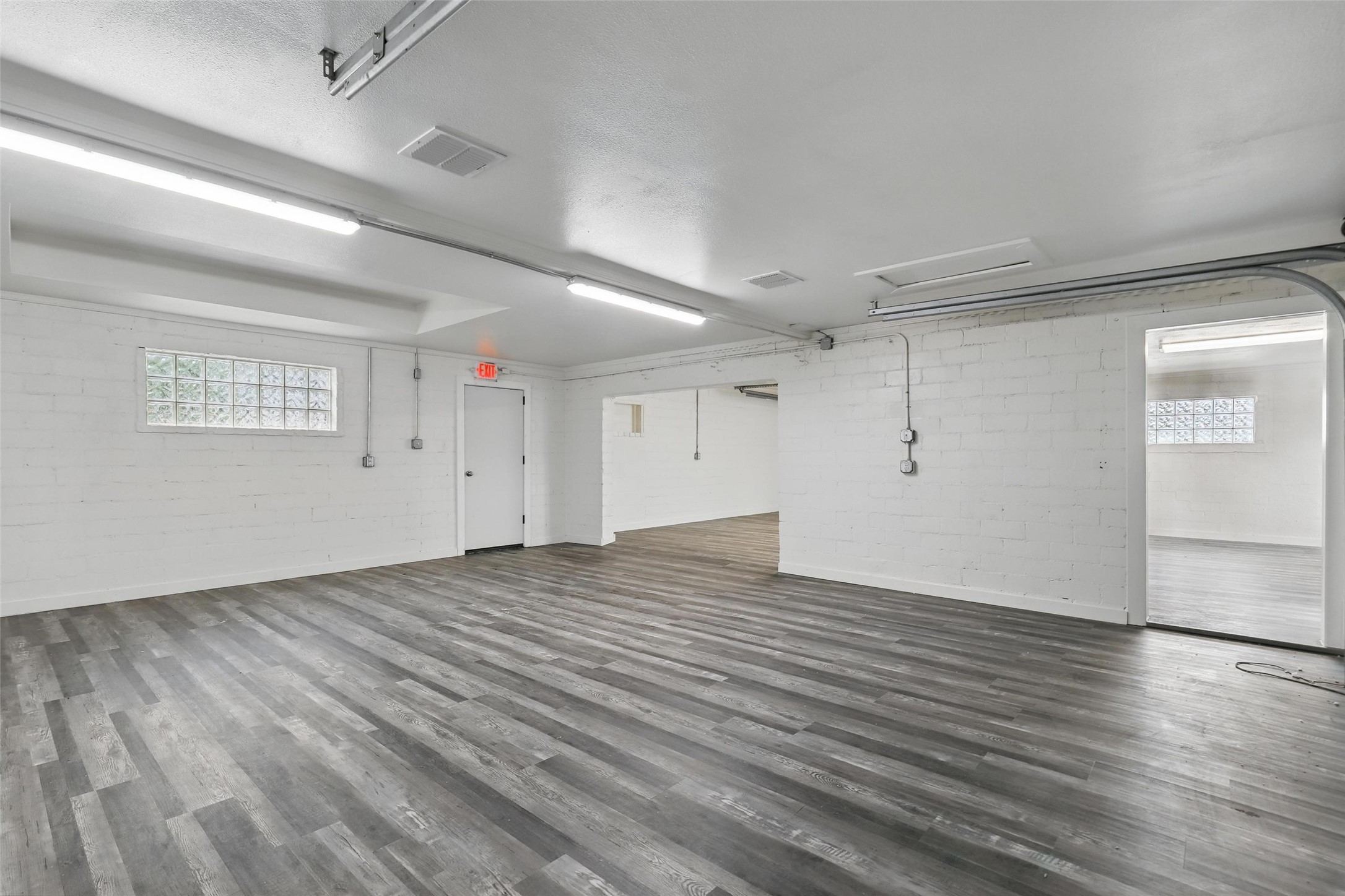 129 N Magnolia Street Crowley TX 76036