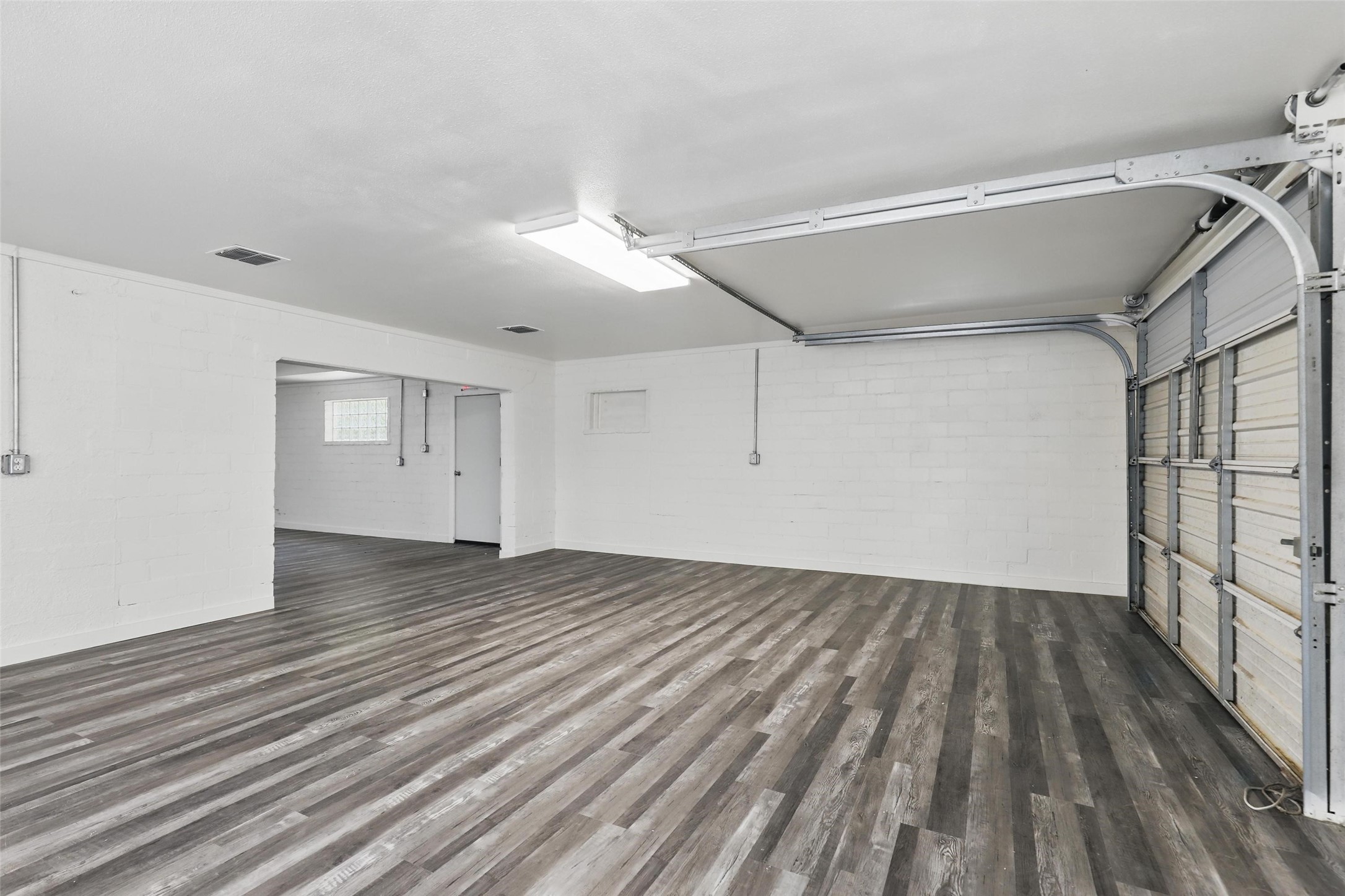 129 N Magnolia Street Crowley TX 76036